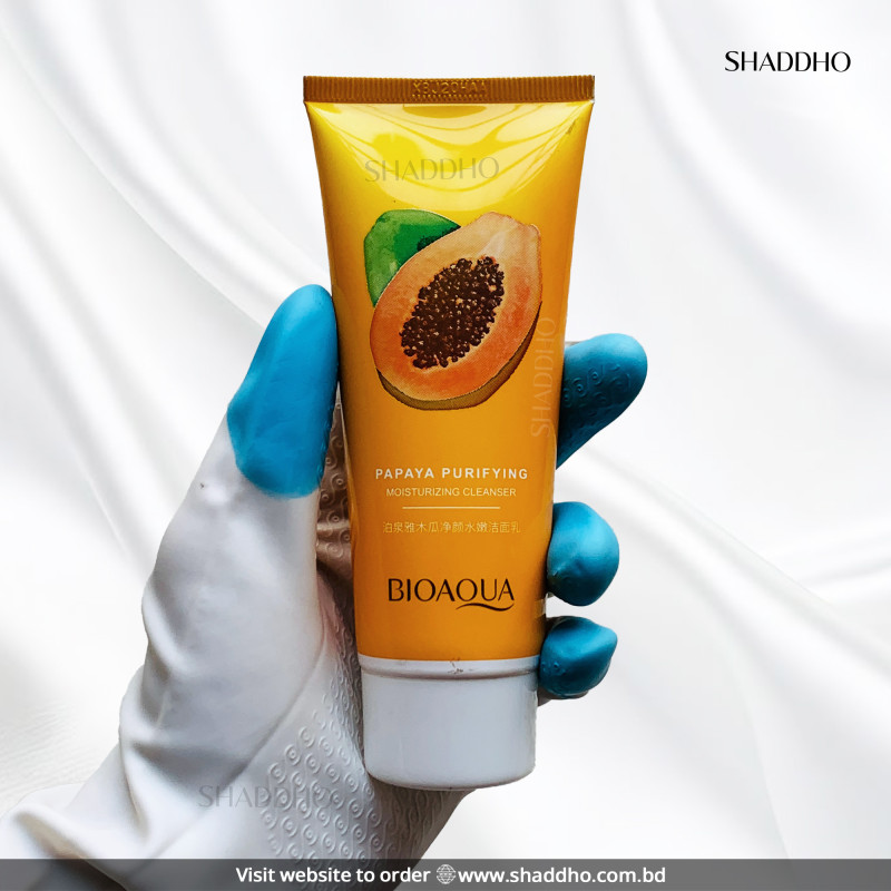 Bioaqua Papaya Purifying Moisturizing Cleanser (100g)