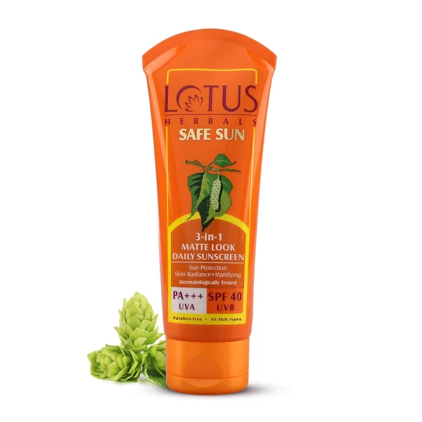 Lotus Herbals Safe Sun 3 In 1 Matte-Look Daily Sunscreen SPF40 PA+++ (50g)