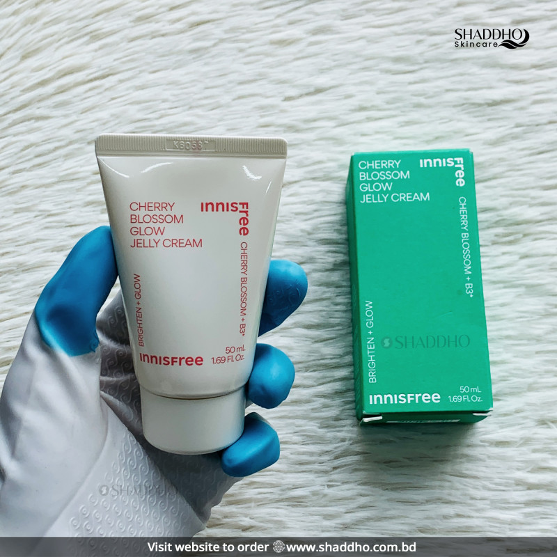 Innisfree Cherry Blossom Glow Jelly Cream (50ml)